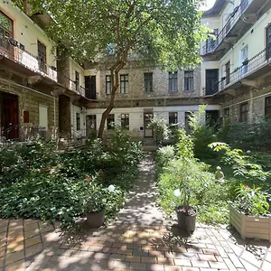 Andrassy 91 , Budapest Hungría